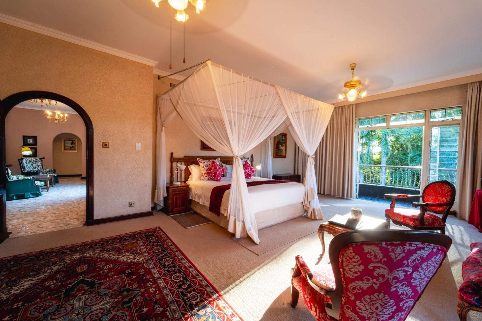 The Victorian Manor Bed and Breakfast Victoria Falls Exteriör bild
