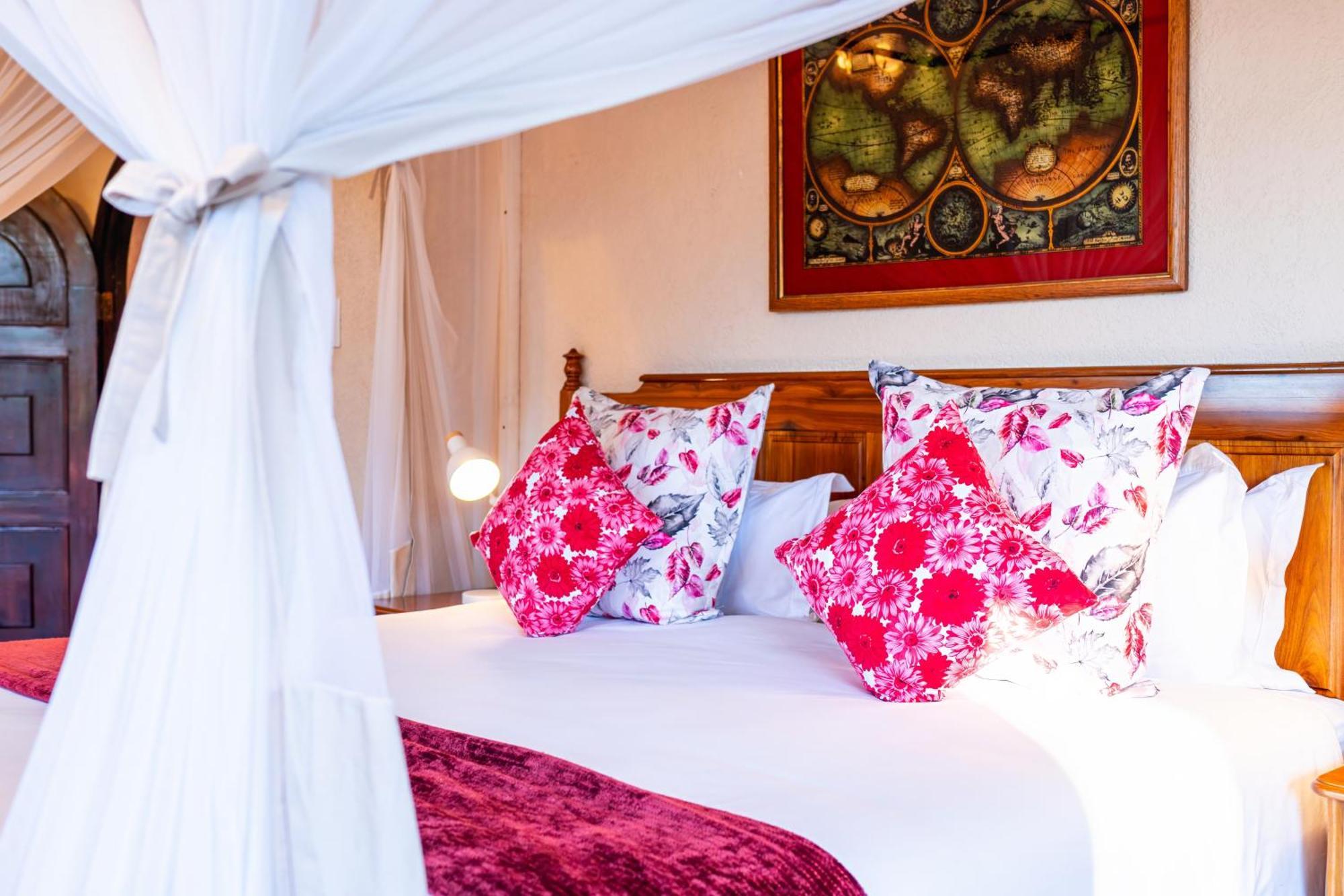 The Victorian Manor Bed and Breakfast Victoria Falls Exteriör bild
