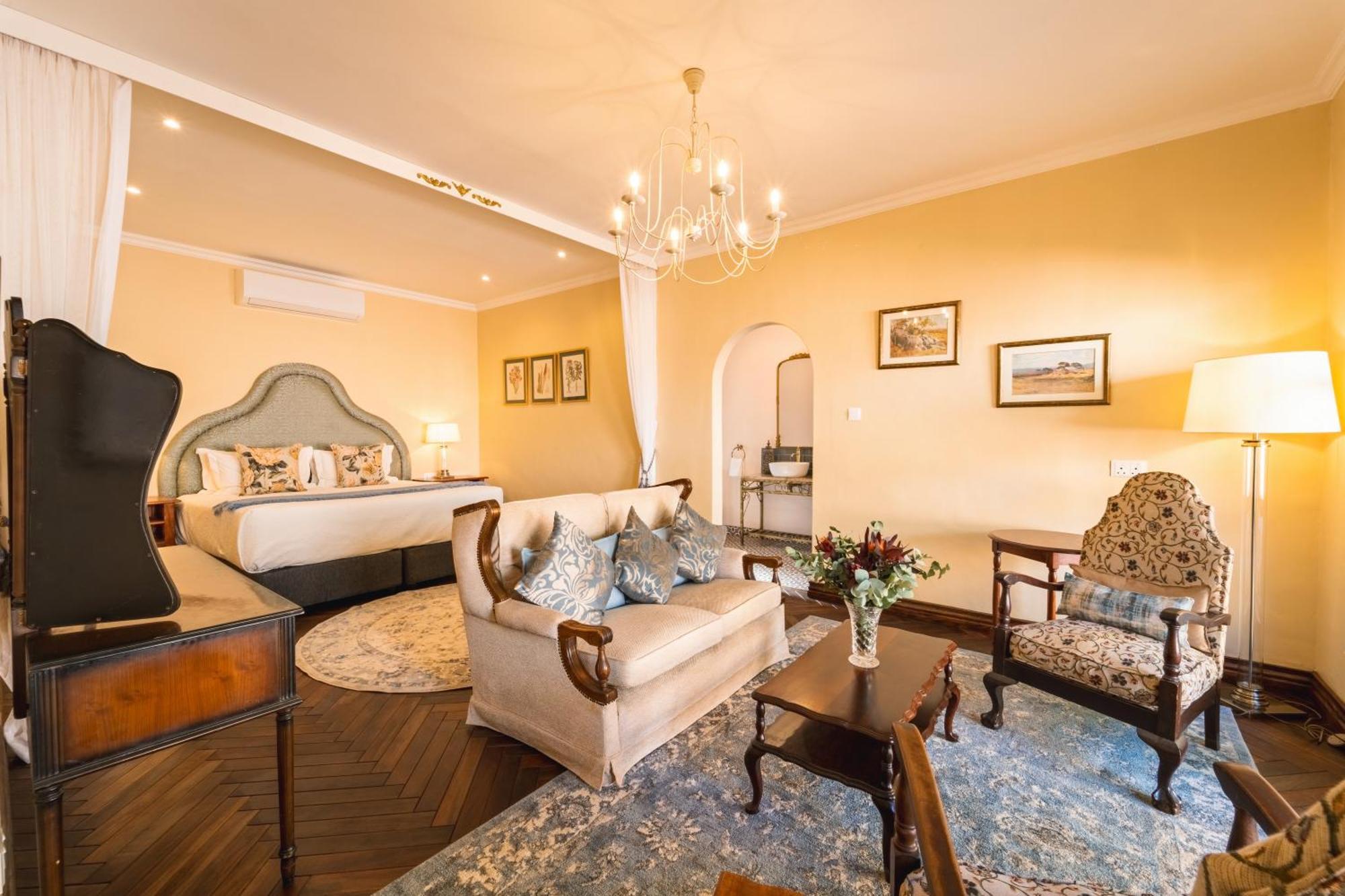 The Victorian Manor Bed and Breakfast Victoria Falls Exteriör bild