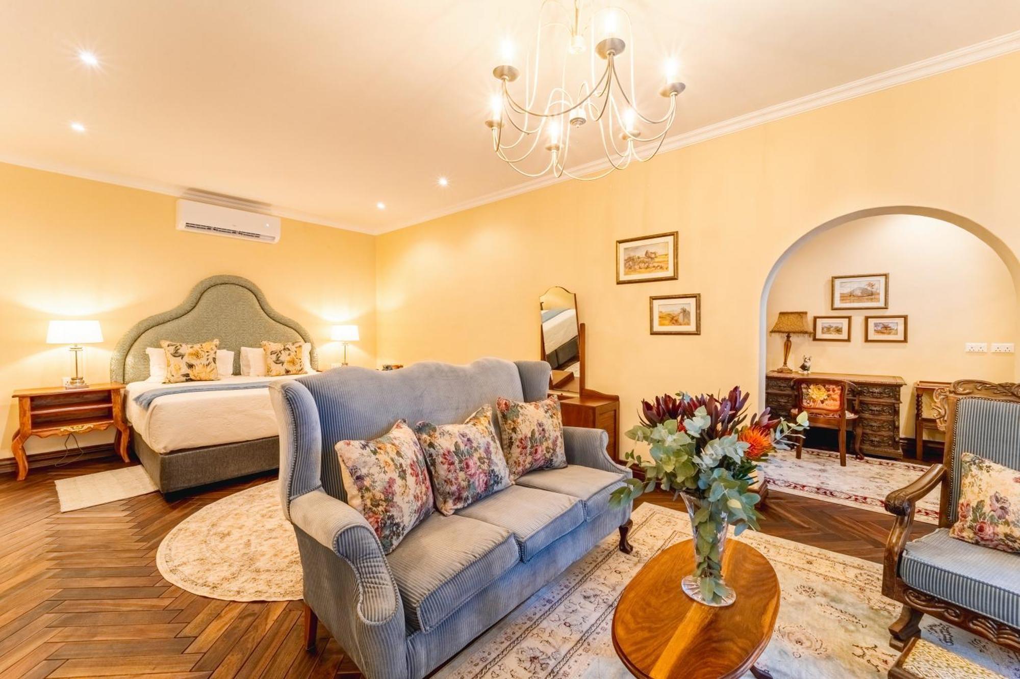 The Victorian Manor Bed and Breakfast Victoria Falls Exteriör bild